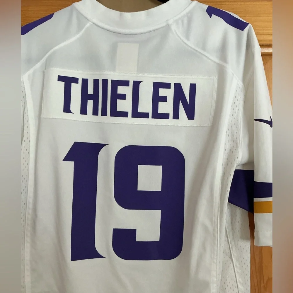 Nike Minnesota Vikings Adam Thielen #19 Jersey Size Medium White NFL Football - Picture 7 of 13